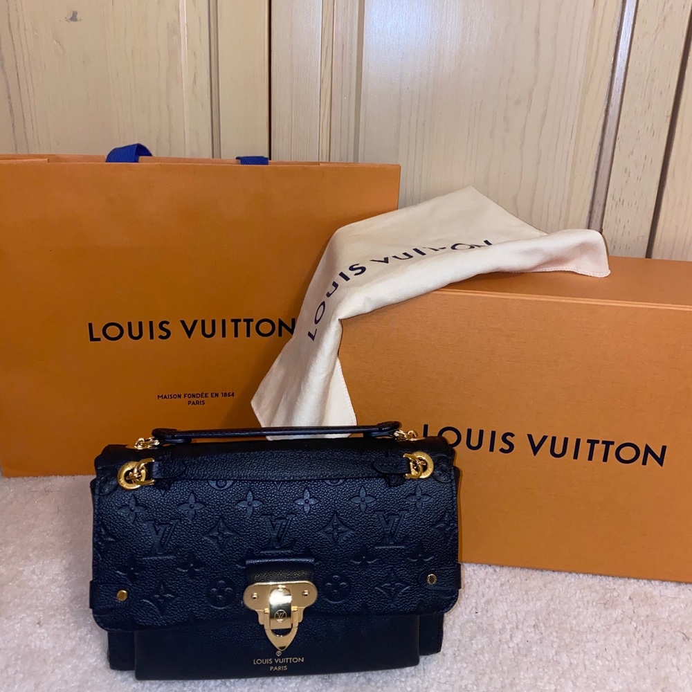 Louis Vuitton VAVIN PM Purse🖤